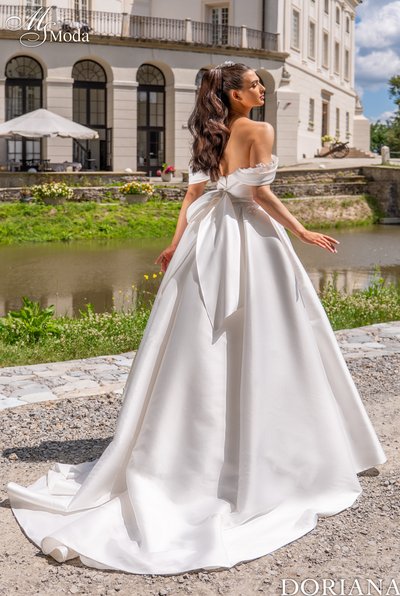 Suknia slubna DORIANA - 2025