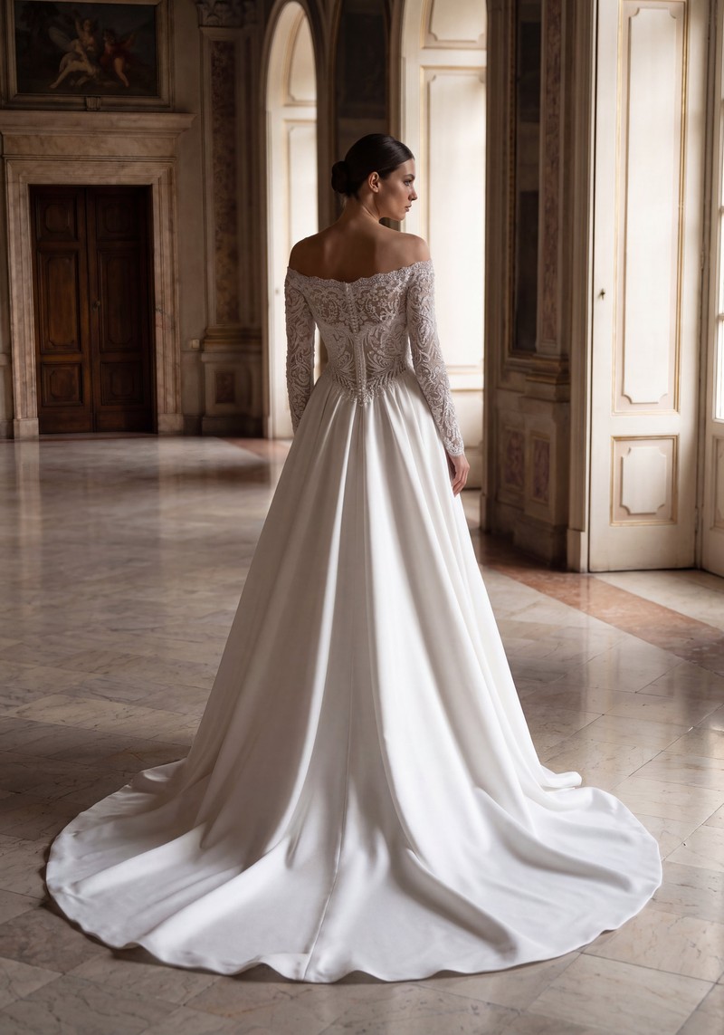 Suknia ślubna IMELDA — Rozkloszowana, Off-shoulder, Krepa, Satyna, Koronka — widok z tyłu