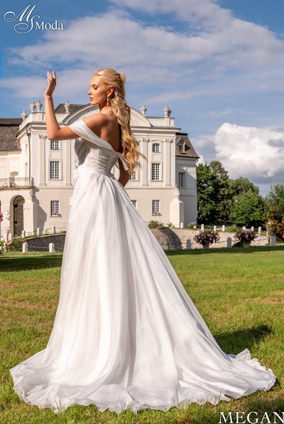 Suknia slubna MEGAN - 2025