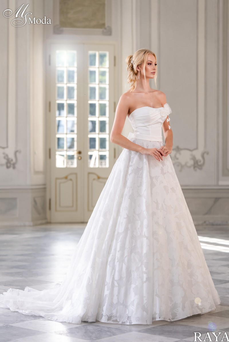 Suknia slubna RAYA - 2025