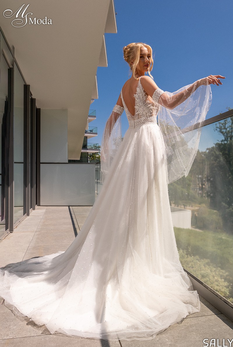 Suknia slubna SALLY - 2024