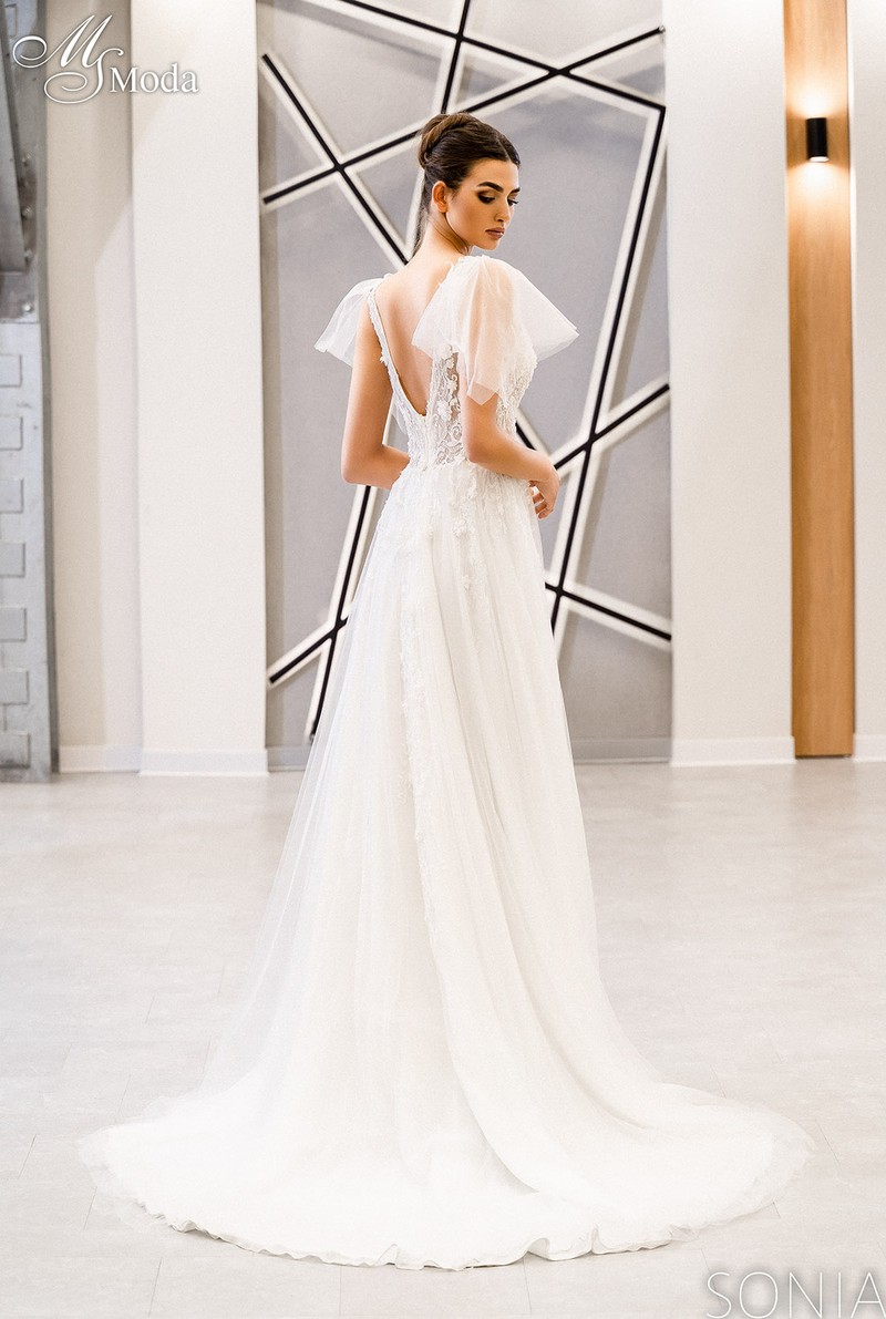 Suknia slubna SONIA - 2023