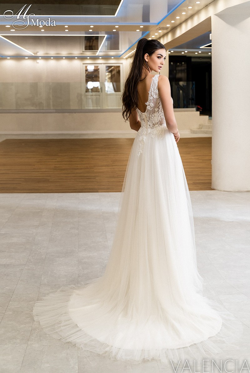 Suknia slubna VALENCIA - 2023