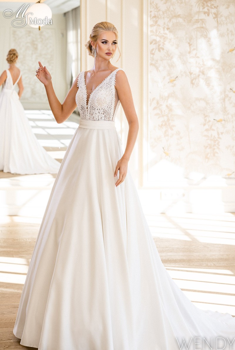 Suknia slubna WENDY - 2023