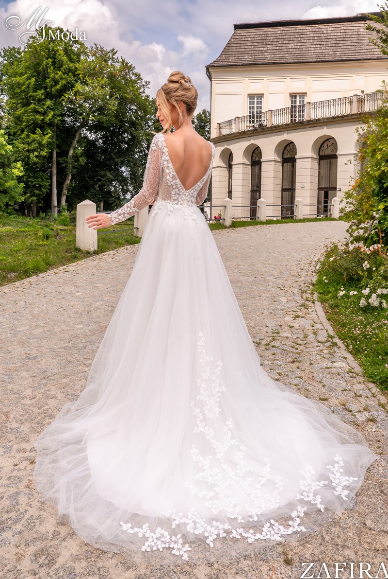 Suknia slubna ZAFIRA - 2025